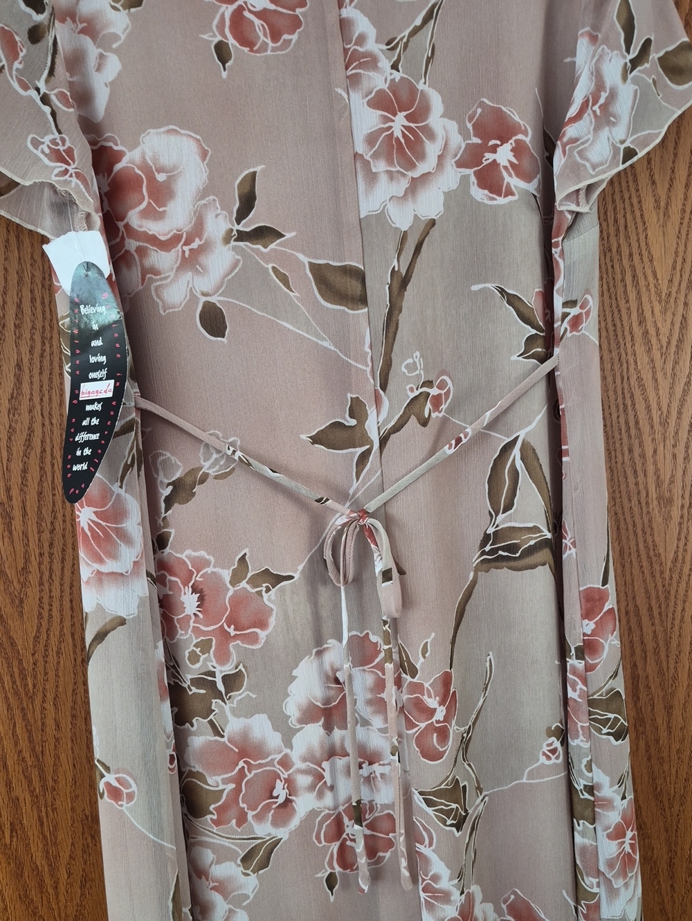💐Gorgeous NWT Believe Beige Floral Design Formal Dress Sz 12 - Picture 4 of 8